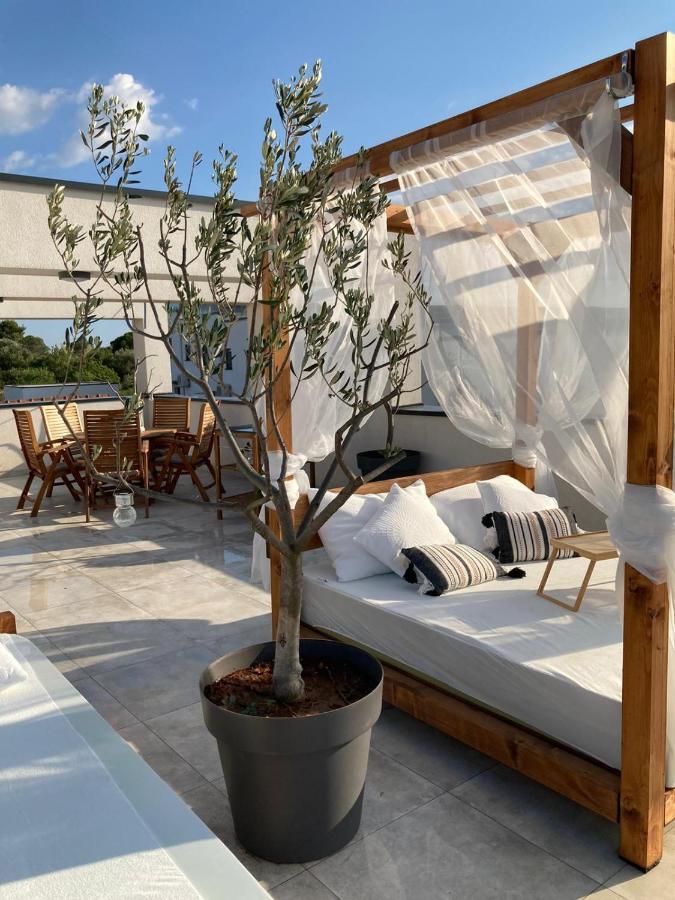 Rooftop Spa Appartement Trogir Buitenkant foto