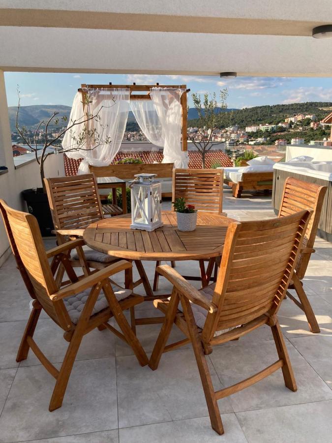 Rooftop Spa Appartement Trogir Buitenkant foto