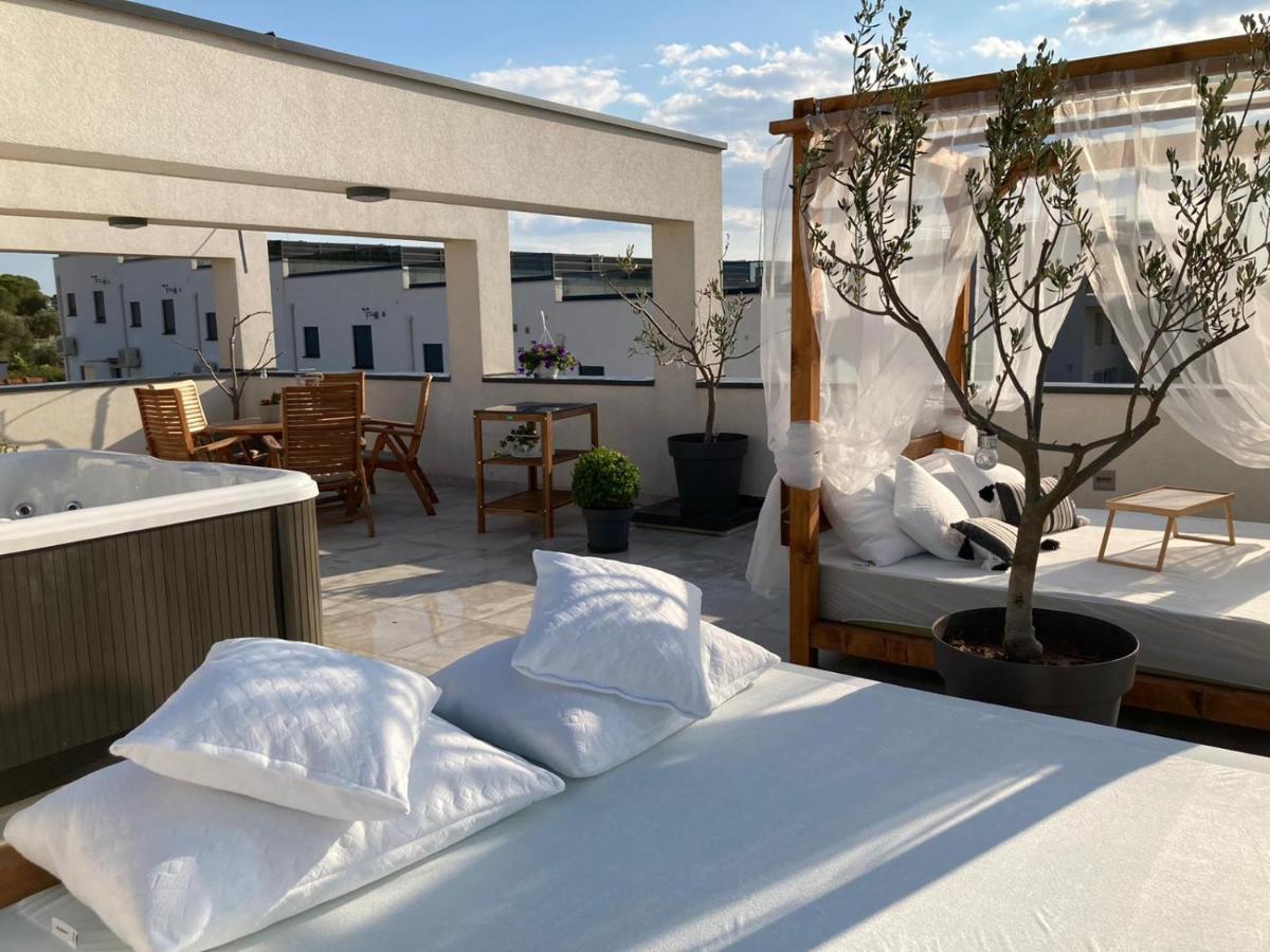 Rooftop Spa Appartement Trogir Buitenkant foto