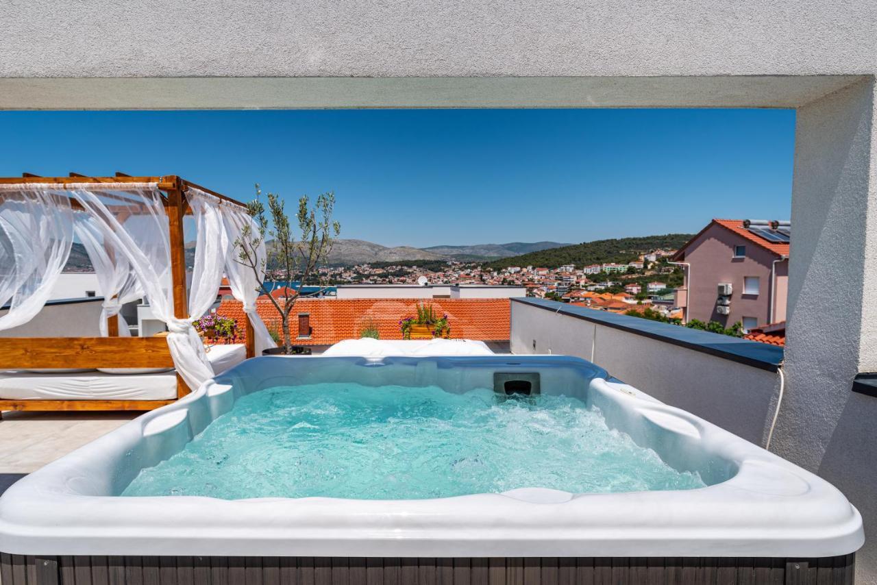 Rooftop Spa Appartement Trogir Buitenkant foto