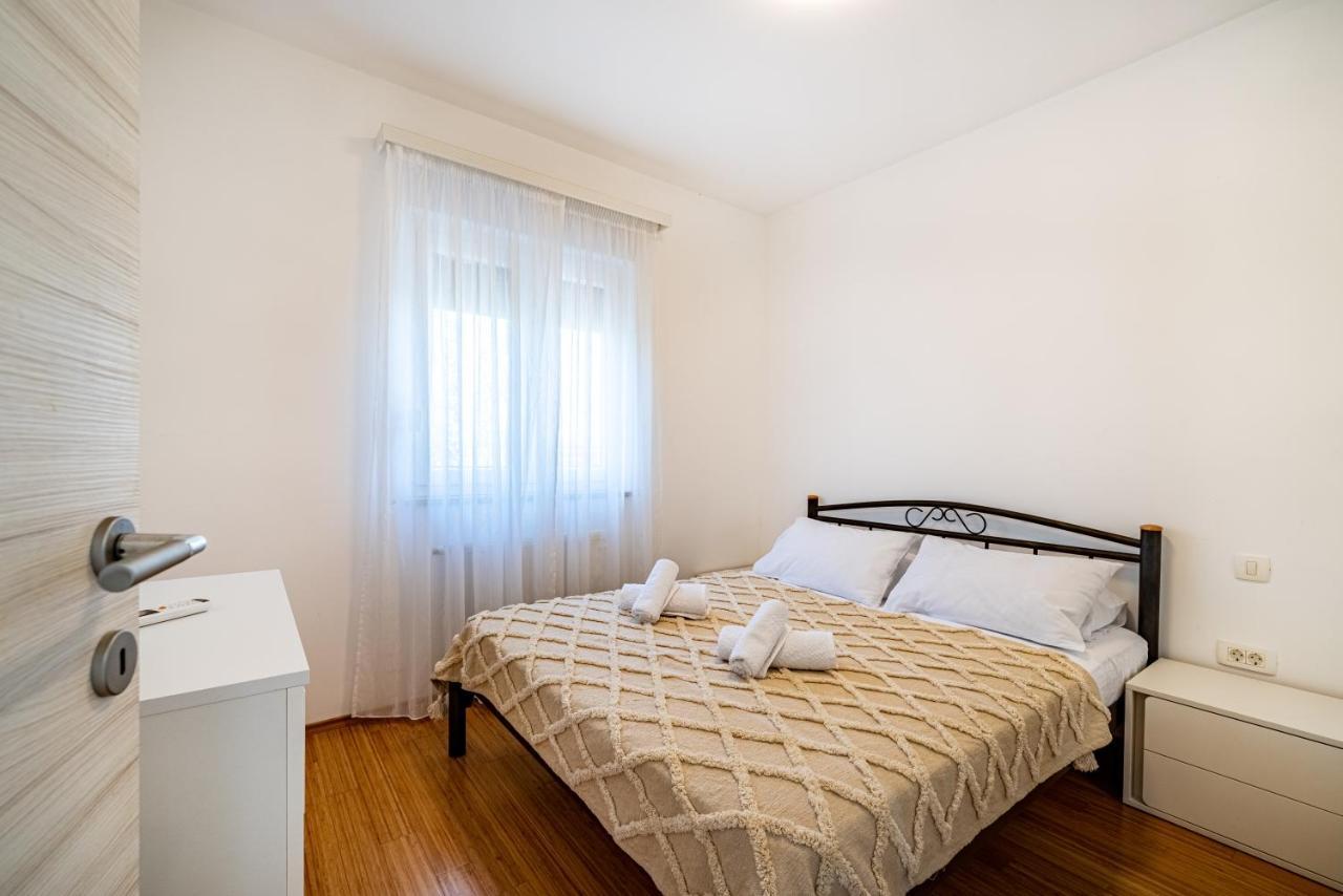 Rooftop Spa Appartement Trogir Buitenkant foto